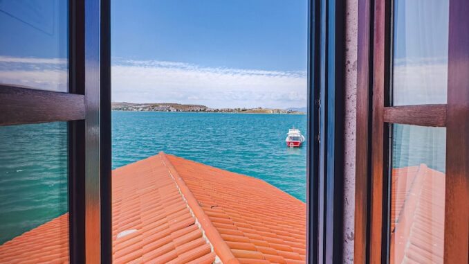 uploaded-image-ayvalik-nerede-1696949185258